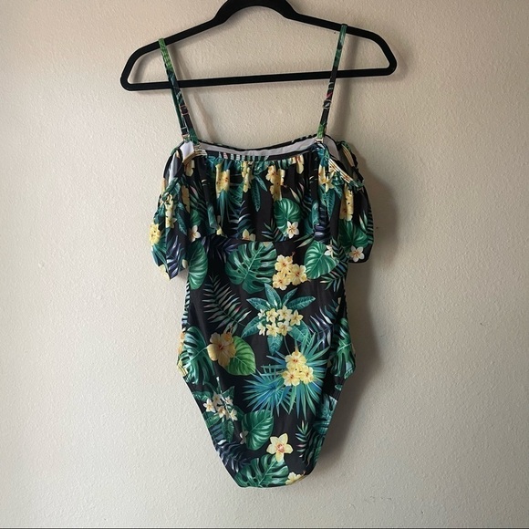 FunnyGirl Flounce One Piece Tropical Floral Swimsuit - Picture 3 of 6